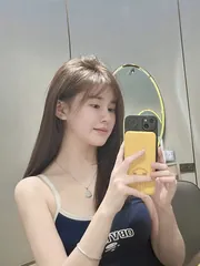 水灵灵嫩妹