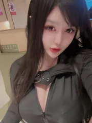 丰满大胸妹个人